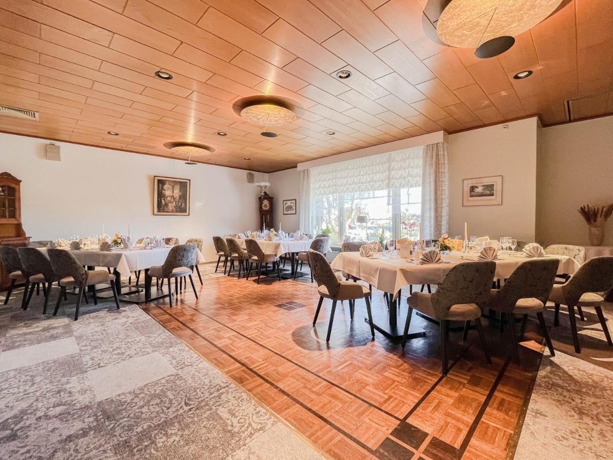 Hotel-Restaurant Vier Linden Stade Kültér fotó