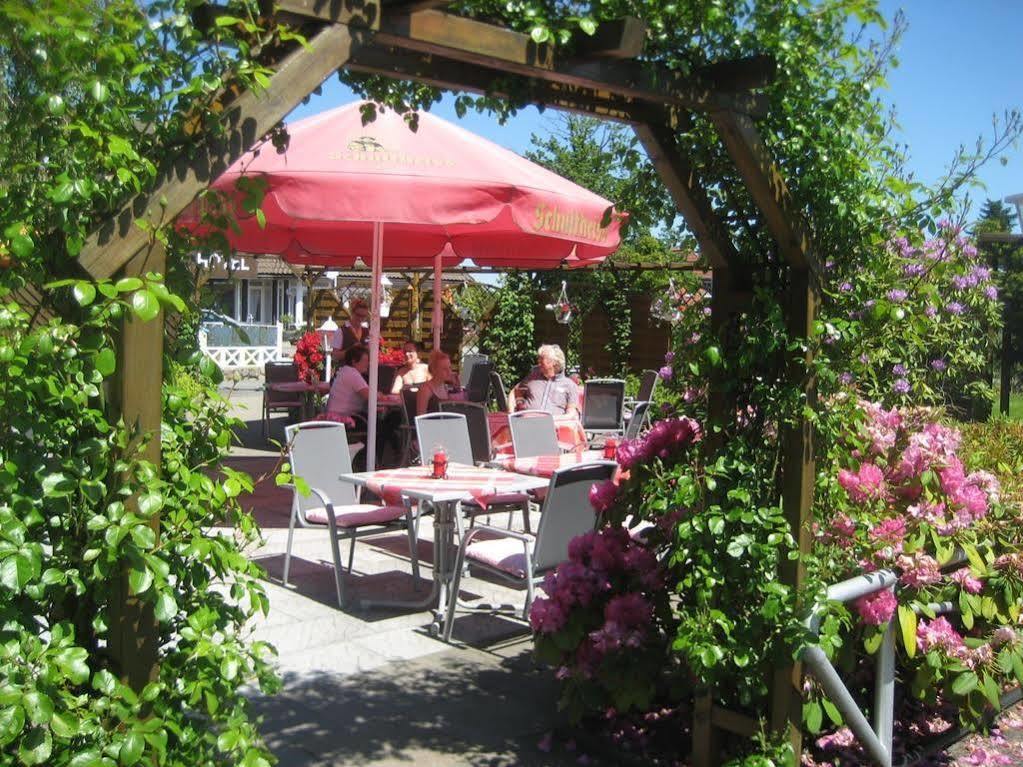 Hotel-Restaurant Vier Linden Stade Kültér fotó